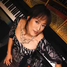 Listen to Vienna Teng, watch music videos, read bio, see tour dates & more!