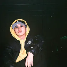 收听 翔恵、观看音乐视频、阅读小传、查看巡演日期等 ！