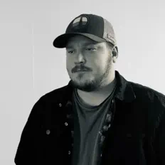 聆聽 Harrison Hayes、觀看音樂影片、閱讀小傳、查看巡演日期等！