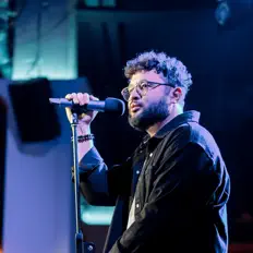 Кипучий случай을(를) 듣고, 뮤직 비디오를 보고, 약력을 읽고, 투어 일정 등을 확인하세요!