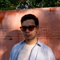 Listen to Juando, watch music videos, read bio, see tour dates & more!