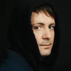 Luister naar Holchin, bekijk muziekvideo's, lees de bio, bekijk de tourdata, en meer!