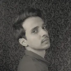 Nikhil Poséを聴いたり、ミュージックビデオを鑑賞したり、経歴やツアー日程などを確認したりしましょう！