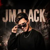 Hör dir undefined an, schau dir Musikvideos an, lies die Biografie, finde Tourdaten und mehr!