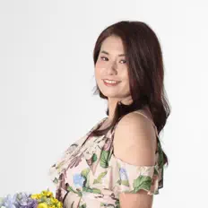 Escucha a June Lim HZ, mira videos musicales, lee su biografía, consulta las fechas de las gira y más.