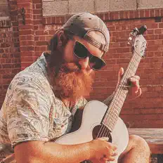 Escucha a happywreck, mira videos musicales, lee su biografía, consulta las fechas de las gira y más.