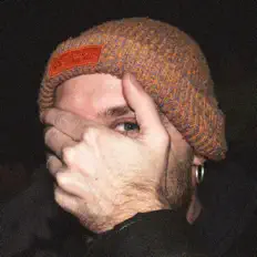 聆聽 FIDO、觀看音樂影片、閱讀小傳、查看巡演日期等！