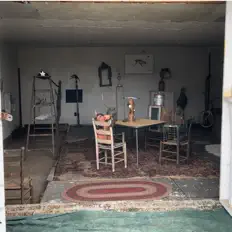 Escucha a afriend, mira videos musicales, lee su biografía, consulta las fechas de las gira y más.