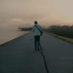 Escucha a Kiave' Glover, mira videos musicales, lee su biografía, consulta las fechas de las gira y más.