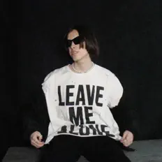 Ascolta a Kid OLDIE, guarda video musicali, leggi la biografia, vedi le date del tour & altro!