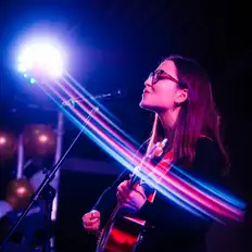 Poslechněte si interpreta Maddalena Germano, sledujte hudební videa, přečtěte si životopis, podívejte se na data turné a další informace.