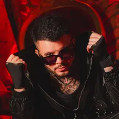 Luister naar HITMAKER, bekijk muziekvideo's, lees de bio, bekijk de tourdata, en meer!