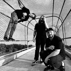 Escucha a There Am I, mira videos musicales, lee su biografía, consulta las fechas de las gira y más.