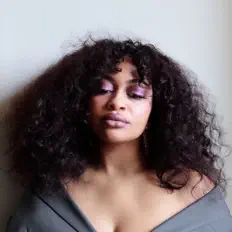 Listen to Liv Averie, watch music videos, read bio, see tour dates & more!
