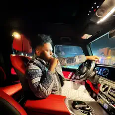 Listen to Ako, watch music videos, read bio, see tour dates & more!