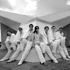 收听 The WAITIKI 7、观看音乐视频、阅读小传、查看巡演日期等 ！