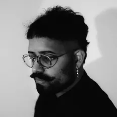 Listen to Reginald Somai, watch music videos, read bio, see tour dates & more!