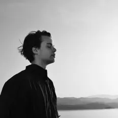 Posłuchaj wykonawcy silentsoul, obejrzyj teledyski, przeczytaj biografię, zobacz daty tras koncertowych i nie tylko!