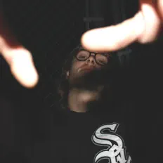 收听 Carter Willy、观看音乐视频、阅读小传、查看巡演日期等 ！