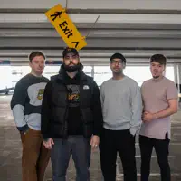 Ascolta undefined, guarda video musicali, leggi la biografia, vedi le date del tour & altro!