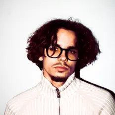 Ascolta He4tor, guarda video musicali, leggi la biografia, vedi le date del tour & altro!