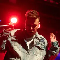 Listen to Adiss, watch music videos, read bio, see tour dates & more!