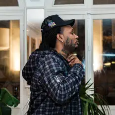 John Crepy을(를) 듣고, 뮤직 비디오를 보고, 약력을 읽고, 투어 일정 등을 확인하세요!