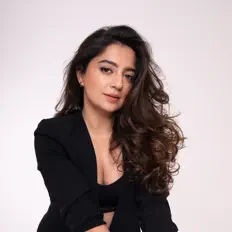 Kanika Malhotraを聴いたり、ミュージックビデオを鑑賞したり、経歴やツアー日程などを確認したりしましょう！