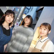 Night Picnicを聴いたり、ミュージックビデオを鑑賞したり、経歴やツアー日程などを確認したりしましょう！