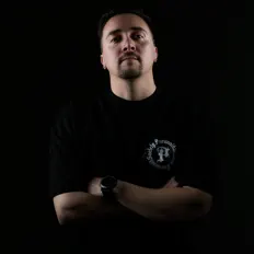 Posłuchaj wykonawcy Goitia, obejrzyj teledyski, przeczytaj biografię, zobacz daty tras koncertowych i nie tylko!