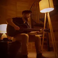 undefined dinle, müzik videolarını izle, biyografisini oku, tur tarihlerini ve daha fazlasını gör!