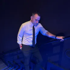 Ascolta SlayDay, guarda video musicali, leggi la biografia, vedi le date del tour & altro!