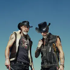 Escucha a Dusk Brothers, mira videos musicales, lee su biografía, consulta las fechas de las gira y más.