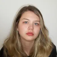 undefined을(를) 듣고, 뮤직 비디오를 보고, 약력을 읽고, 투어 일정 등을 확인하세요!