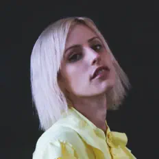 Escucha a Brenna V.K., mira vídeos musicales, lee la biografía, consulta fechas de giras y mucho más.