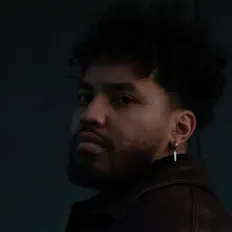 Zeph Ozy을(를) 듣고, 뮤직 비디오를 보고, 약력을 읽고, 투어 일정 등을 확인하세요!