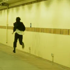 Luister naar Gown, bekijk muziekvideo's, lees de bio, bekijk de tourdata, en meer!