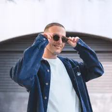 Listen to Mickey Kojak, watch music videos, read bio, see tour dates & more!