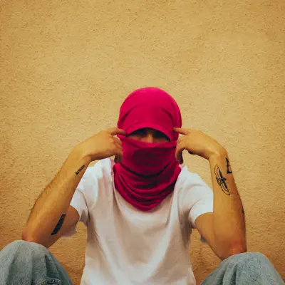 Listen to L Flaco, watch music videos, read bio, see tour dates & more!