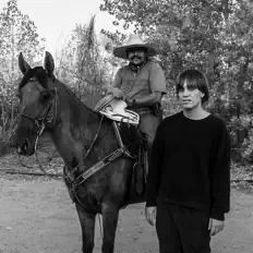 Rusty Santosを聴いたり、ミュージックビデオを鑑賞したり、経歴やツアー日程などを確認したりしましょう！