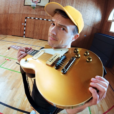 Listen to Simon sagt, watch music videos, read bio, see tour dates & more!
