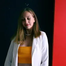 Dengarkan KOXANA, tonton video musik, baca bio, lihat tanggal tur & lainnya!