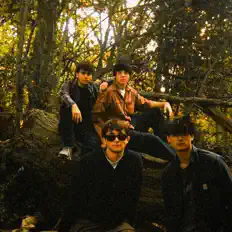 Boxrooster सुनें, म्यूज़िक वीडियो देखें, बायो पढ़ें, दौरे की तारीखें और बहुत कुछ देखें!