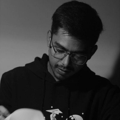 Listen to Fanaan, watch music videos, read bio, see tour dates & more!