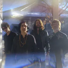 Dengarkan Elephant Stone, tonton video musik, baca bio, lihat tanggal tur & lainnya!