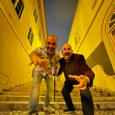 The Portuguese Kidsを聴いたり、ミュージックビデオを鑑賞したり、経歴やツアー日程などを確認したりしましょう！