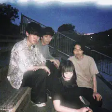 收听 kaishi、观看音乐视频、阅读小传、查看巡演日期等 ！