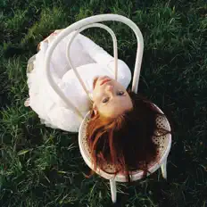 Hör dir KØLEEN an, schau dir Musikvideos an, lies die Biografie, finde Tourdaten und mehr!