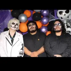 收听 Deth Coast、观看音乐视频、阅读小传、查看巡演日期等 ！