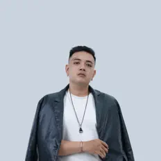 Zeng Austinを聴いたり、ミュージックビデオを鑑賞したり、経歴やツアー日程などを確認したりしましょう！